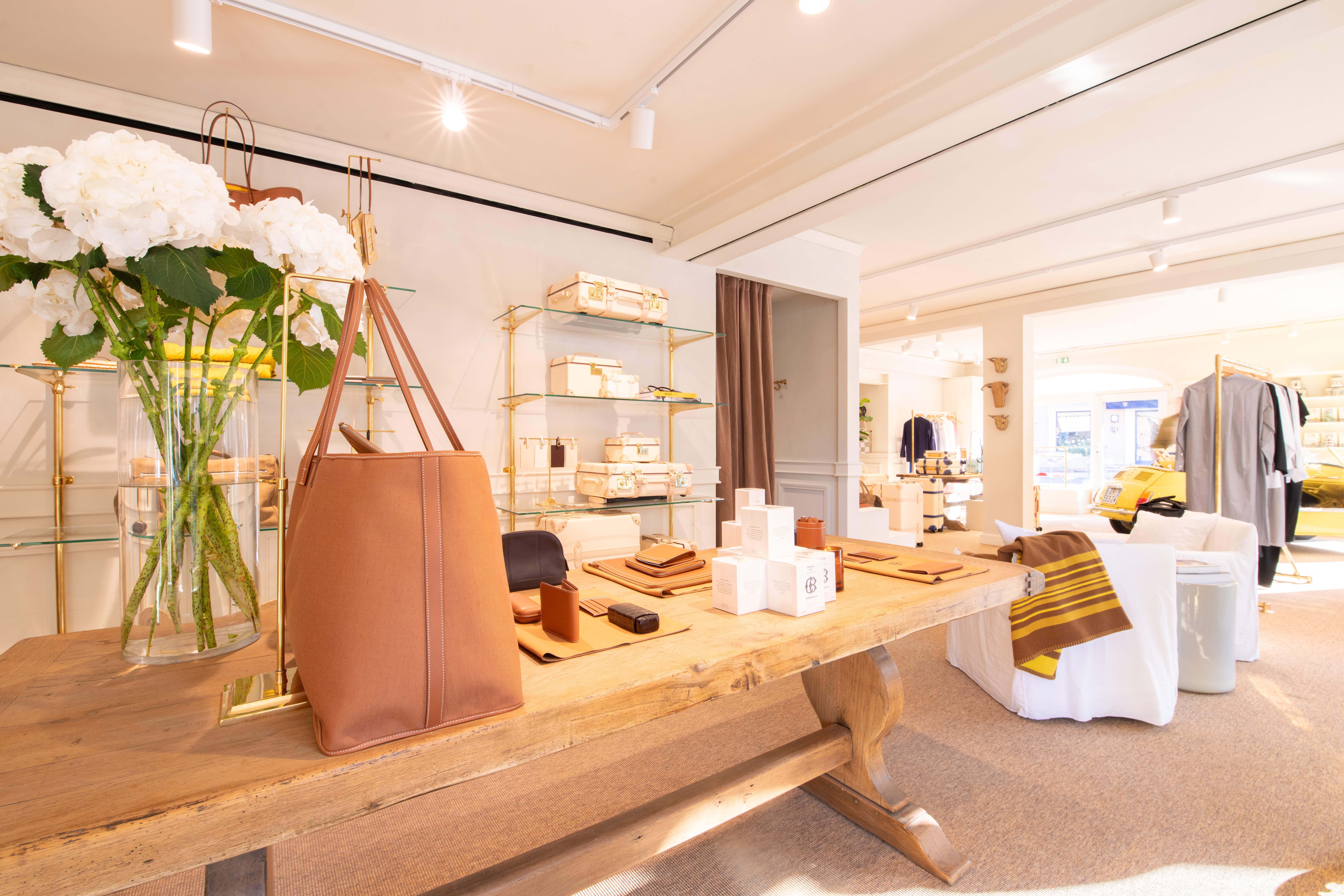 Fashion showroom with jute carpet