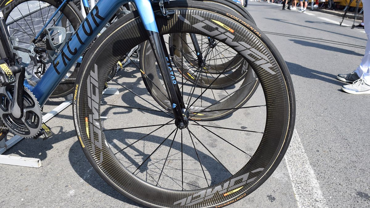 A look at Latour's front wheel
