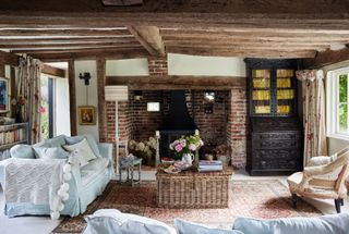 Lovatt thatched cottage sitting room
