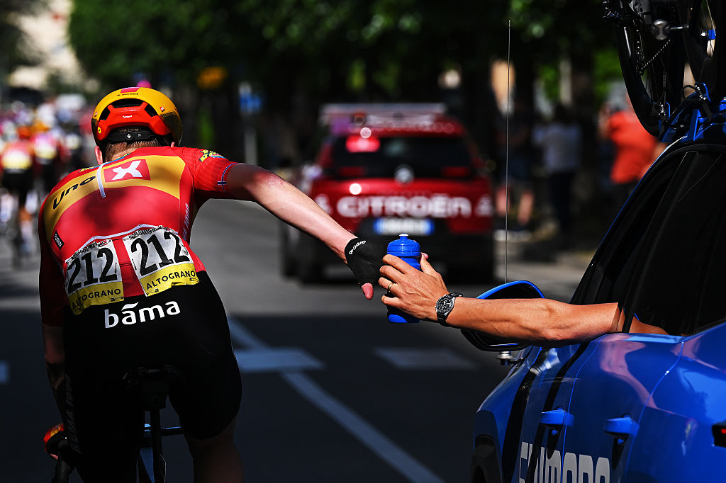 Giro d'Italia penalties, fines and yellow cards &ndash; More sticky bottle fines on stage 12