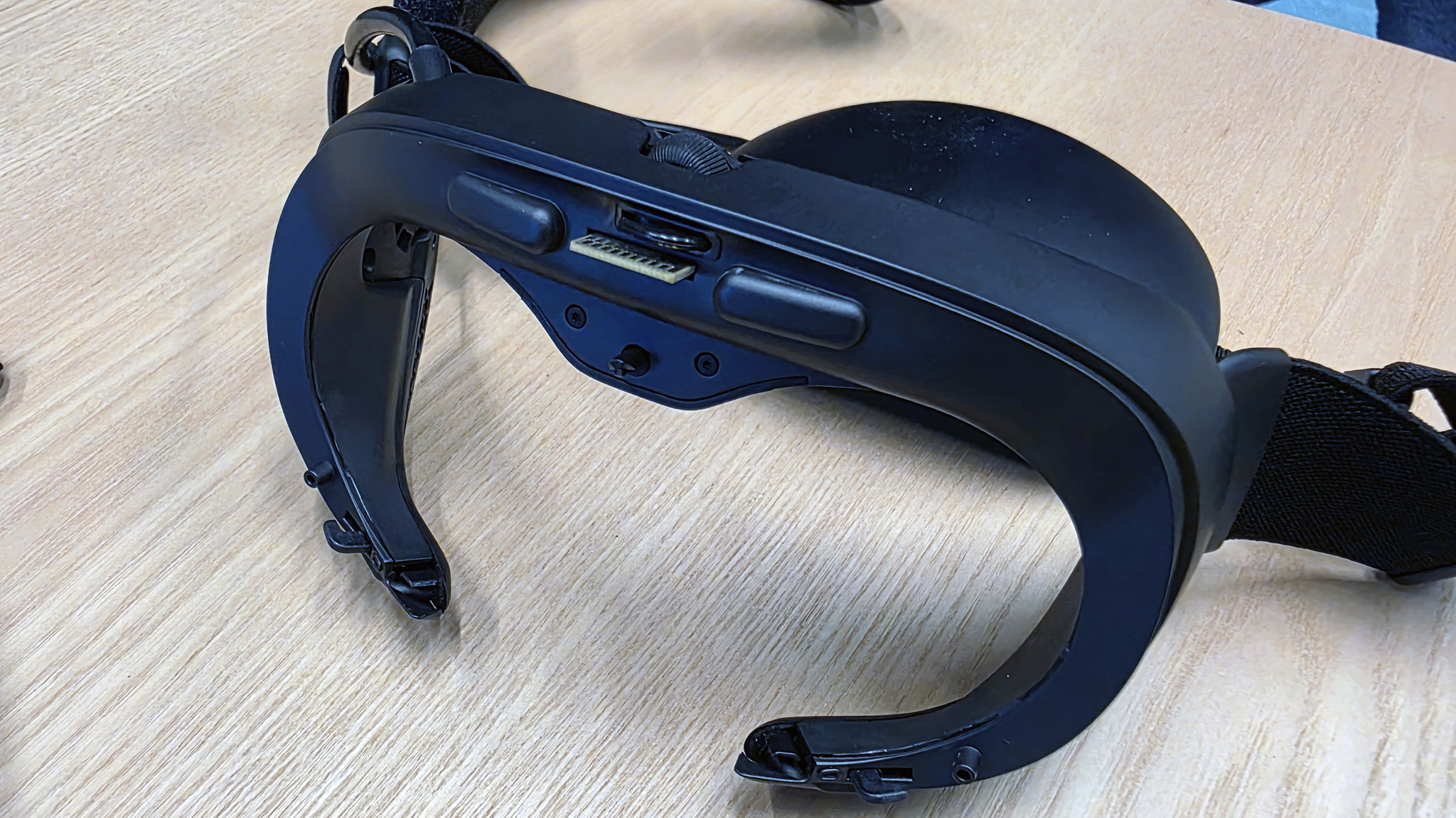 The Steam Frame headset's removable face place