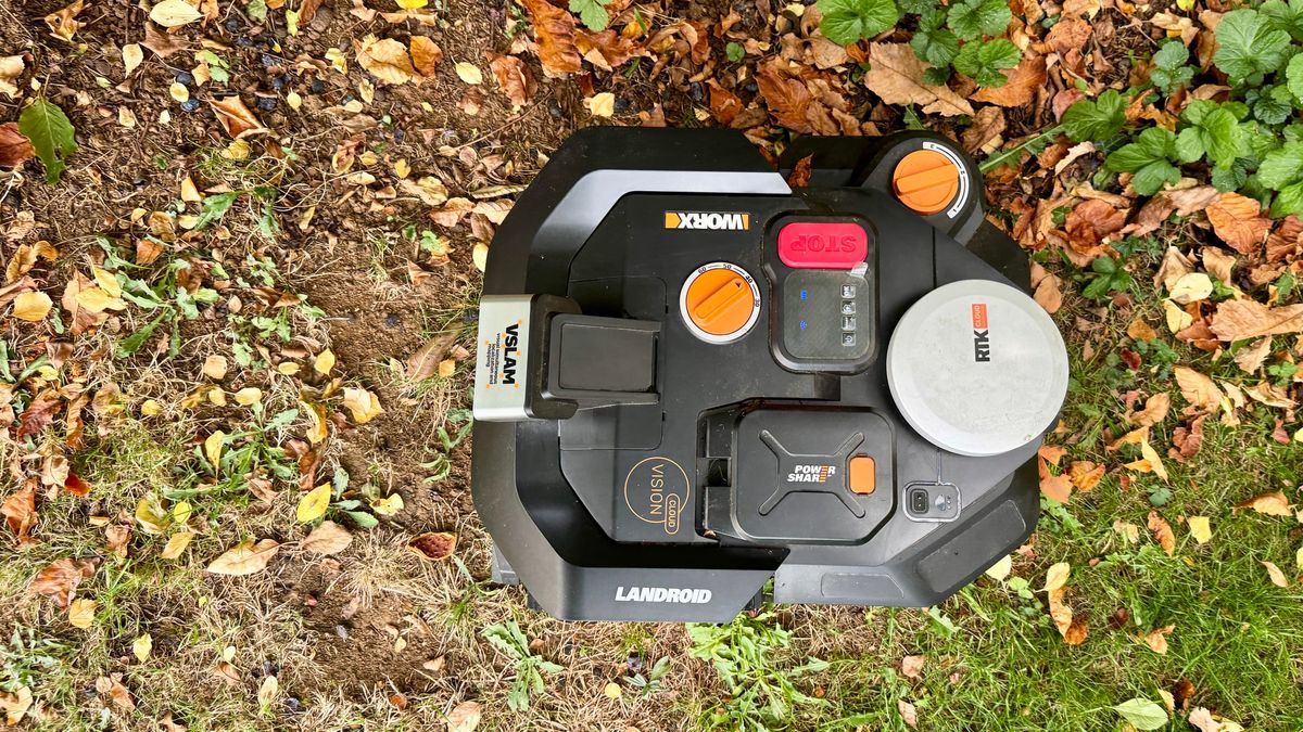 Worx Landroid Vision Cloud WR306E tested and reviewed UK