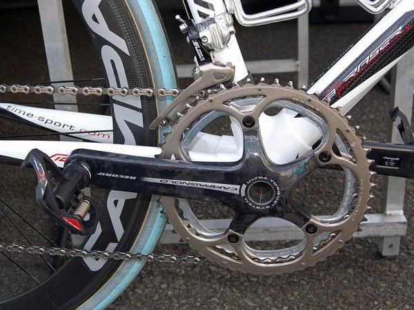 This BBOX Bouygues Telecom rider is going extra big with 53/48T chainrings.