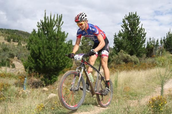 Nelson Tilley in seventh in the U23 men's race