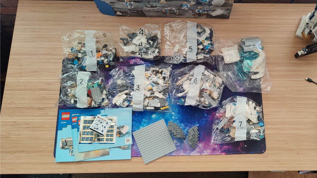 Lego Lunar Research Base