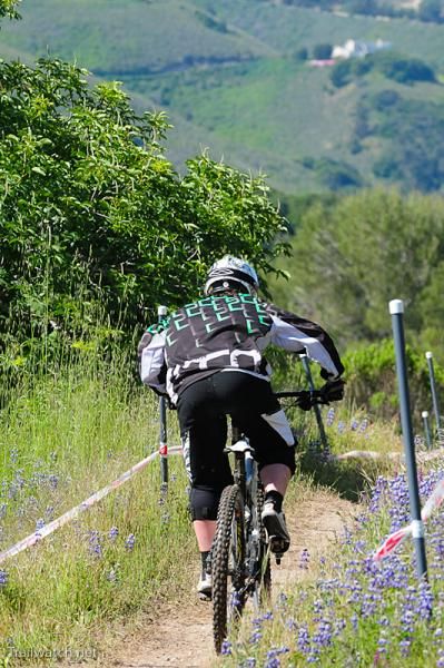 Jamie Hill (Cycle Comp) heads down the track