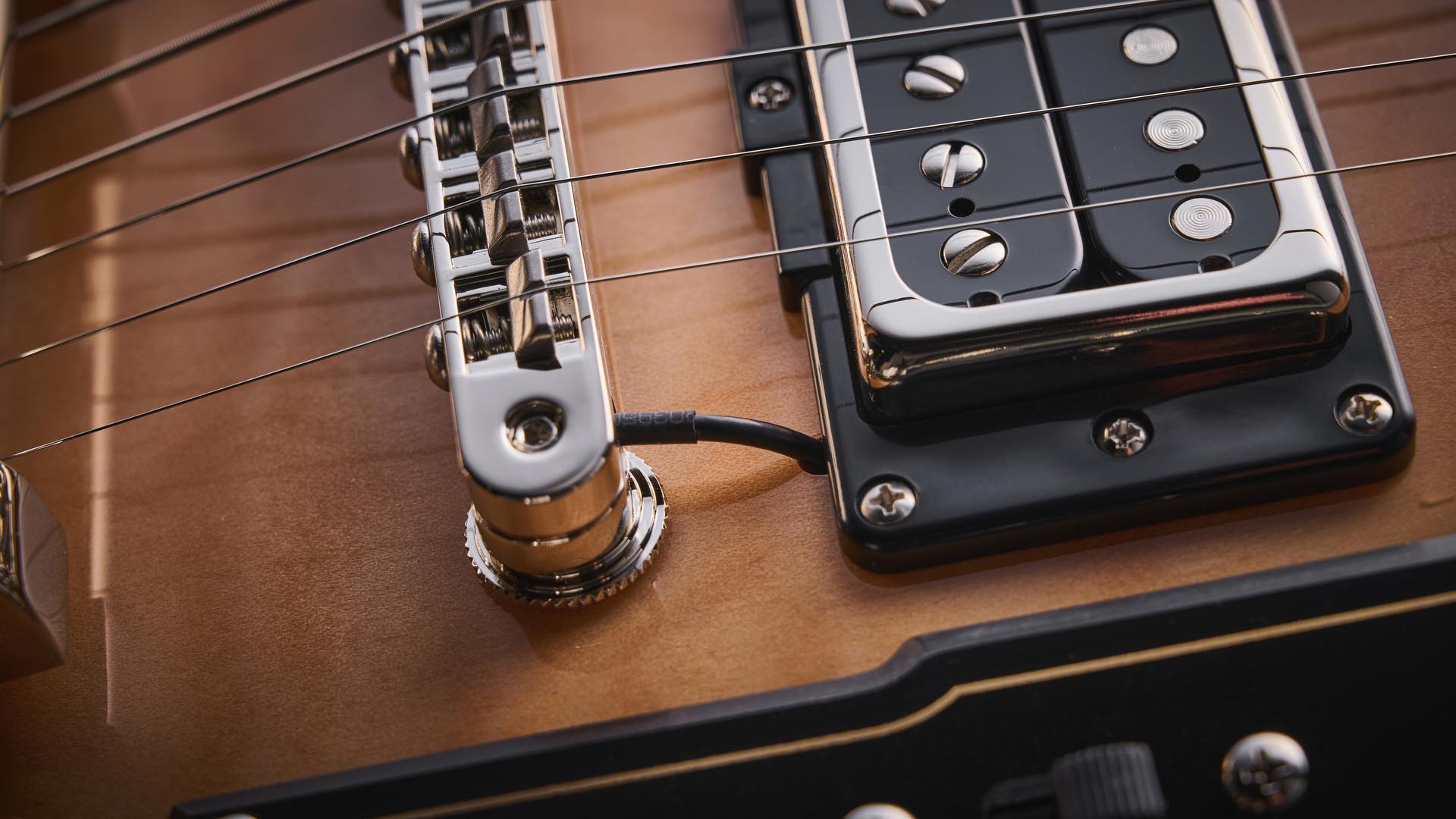Duesenberg Alliance Series Tom Bukovac: the new semi-hollow signature model is a stunning singlecut with a quilted maple build in a natural finish.