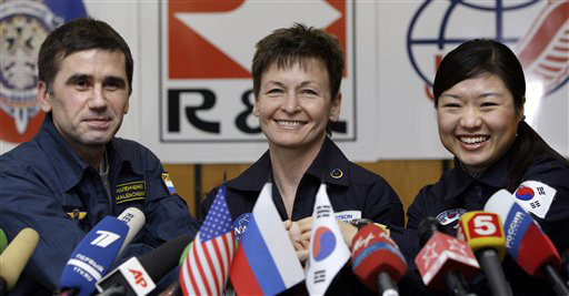 South Korea&#039;s First Astronaut Hospitalized With Back Pain 