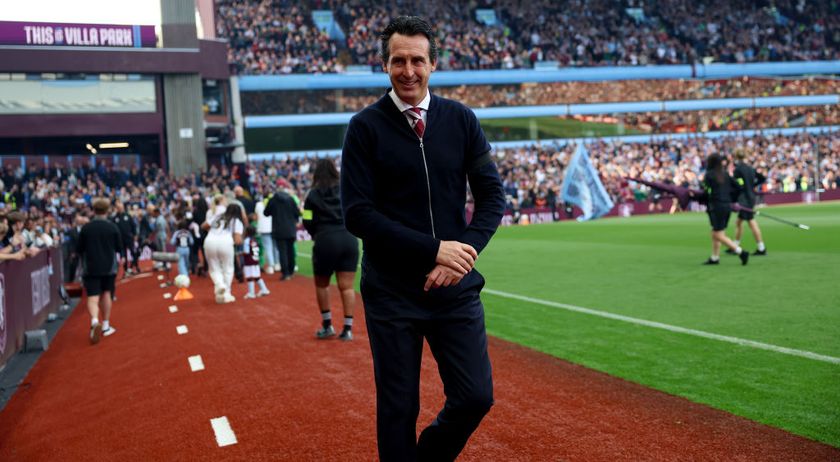 BIRMINGHAM, ENGLAND - AUGUST 24: Unai Emery of Aston Villa in action during the Premier League match between Aston Villa FC and Arsenal FC at Villa Park on August 24, 2024 in Birmingham, England. (Photo by Neville Williams/Aston Villa FC via Getty Images)