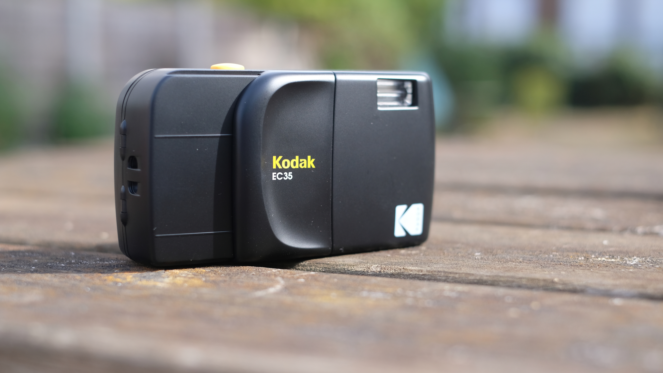 Photograph of the Kodak EC35 point-and-shoot film camera in black