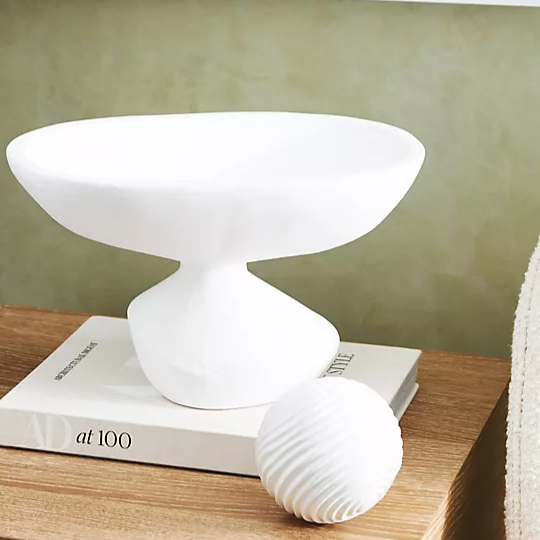 stone scuptural pedestal bowl