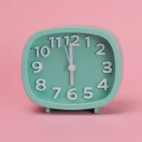 How to adjust your sleep to the changing of the clocks