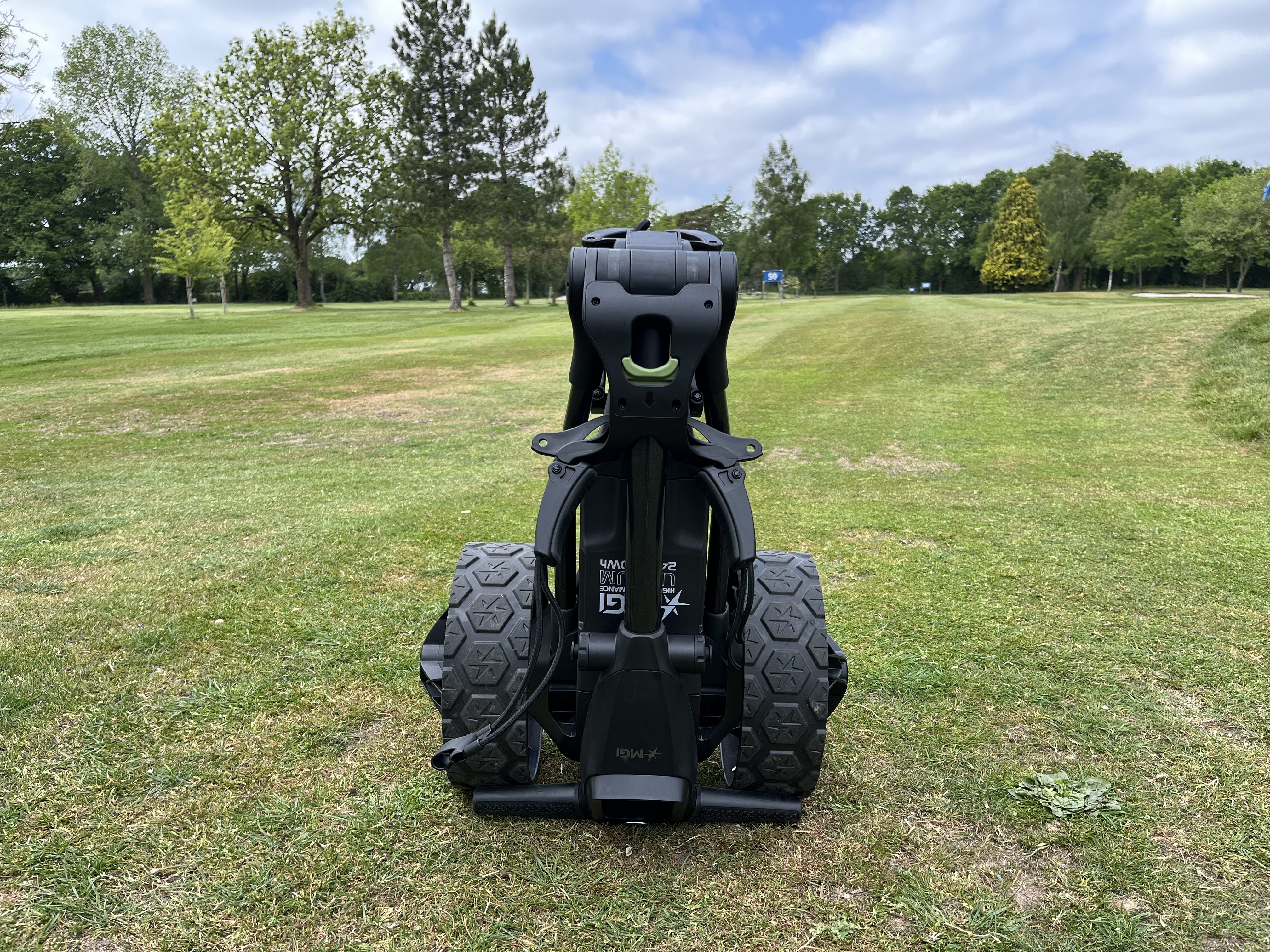 MGI AI 500 GPS All Terrain Electric Trolley