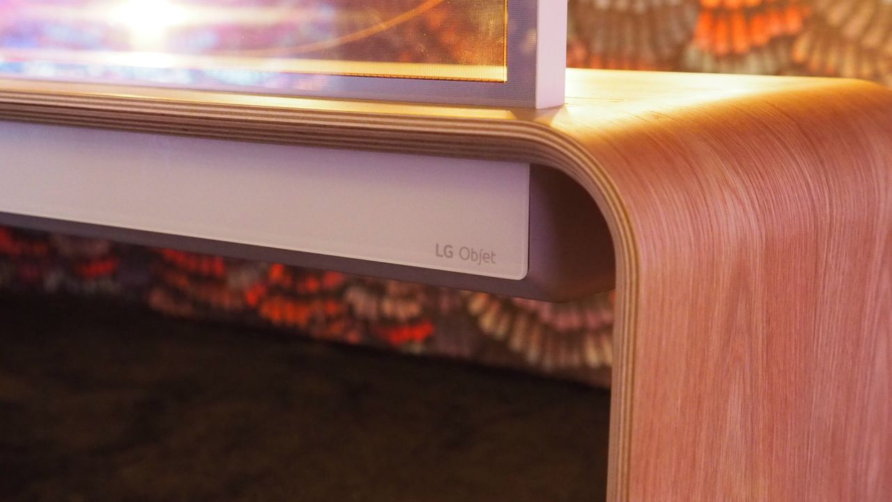 LG Transparent OLED at CES 2023