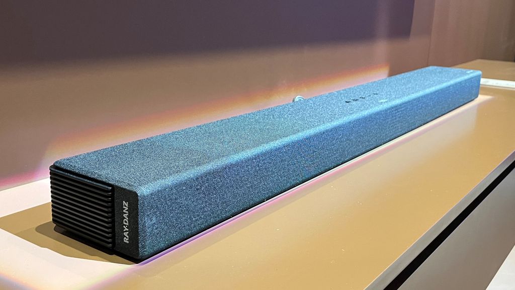 I tried TCL’s new Dolby Atmos soundbar, and Sonos should be worried