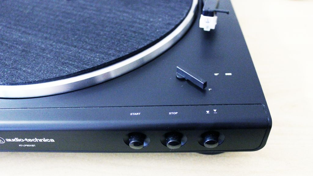 AudioTechnica ATLP60XBT vs Fluance RT81 which cheap turntable should