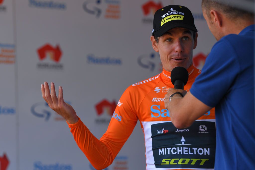 daryl Impey back in the leader's jersey