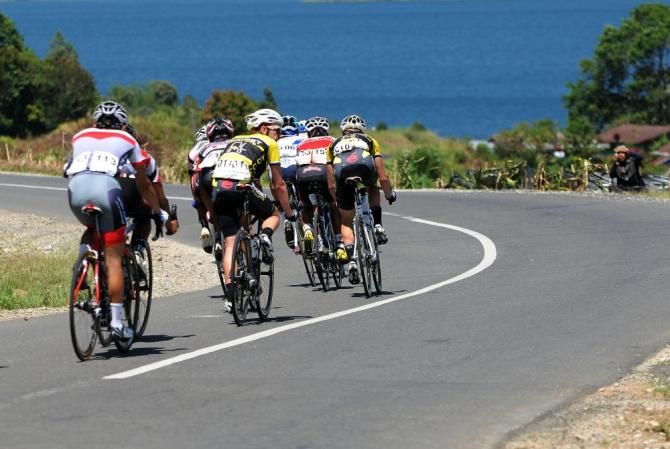 A Budget Forklifts rider checks the view during the stage
