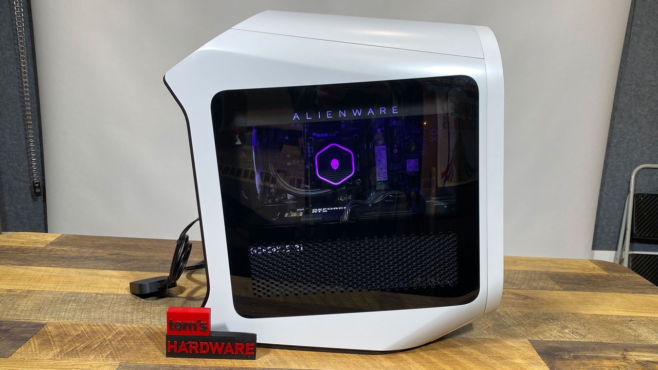 Alienware Aurora R15