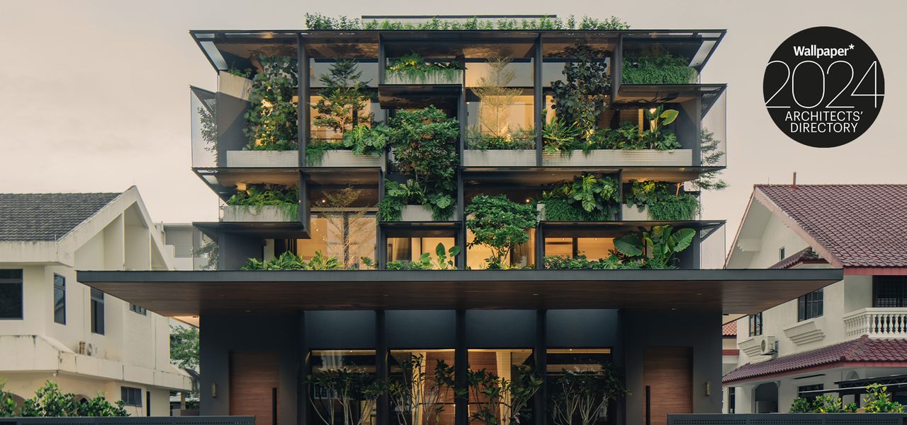 Home with planted façade in Singapore, by L architects