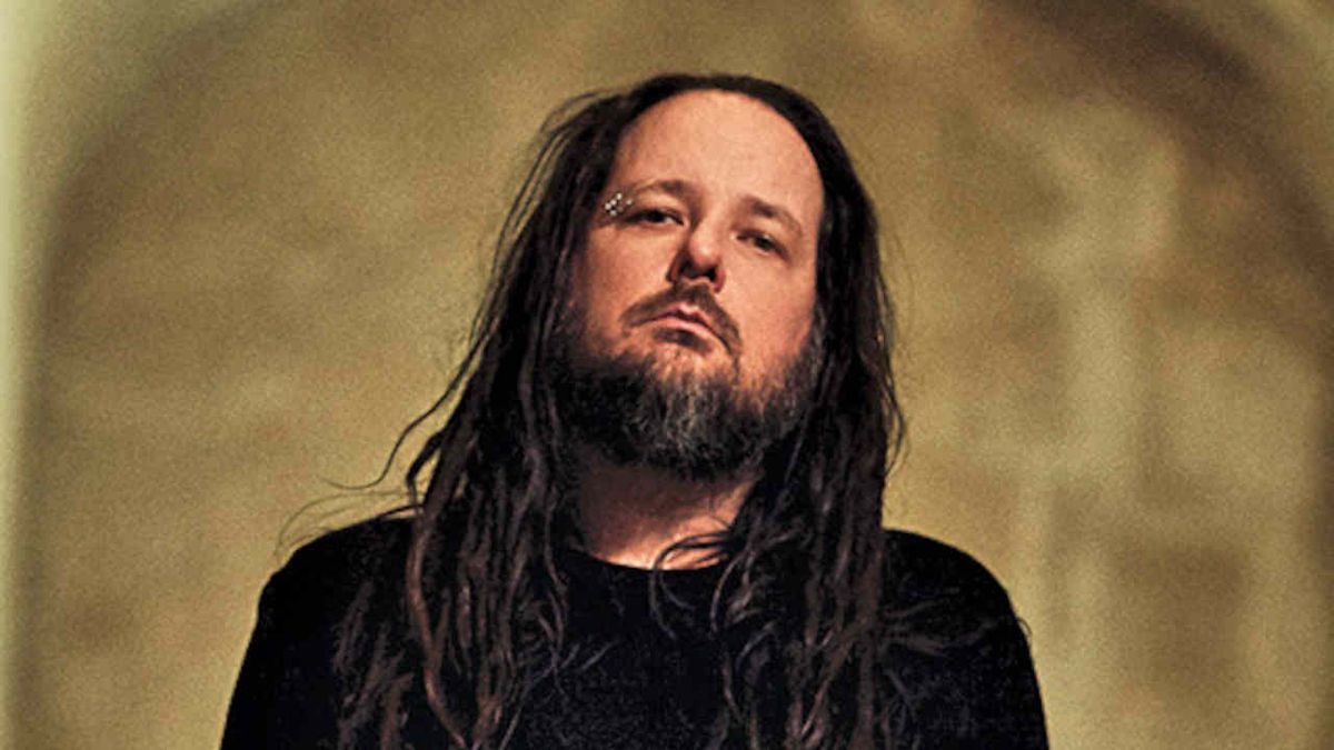 “I would do meth in the private bathroom in the back. At the time, I was out of my mind”: the dark confessions of Korn’s Jonathan Davis