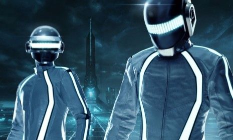 To music critics, the electronic band Daft Punk and &amp;quot;Tron: Legacy&amp;quot; appeared to be a perfect combination.