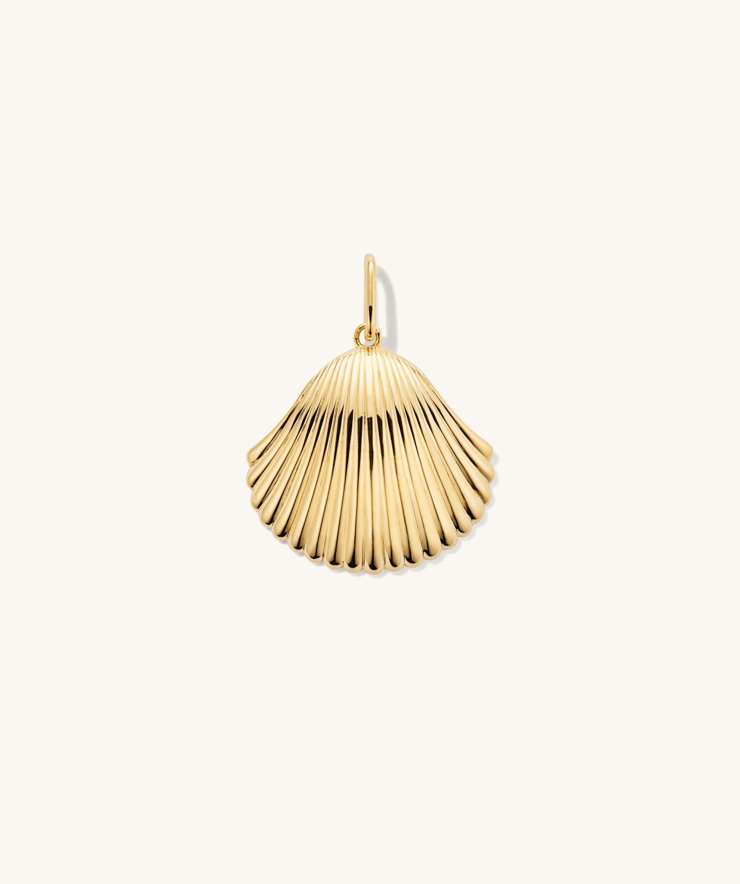 Mejuri Seashell Pendant