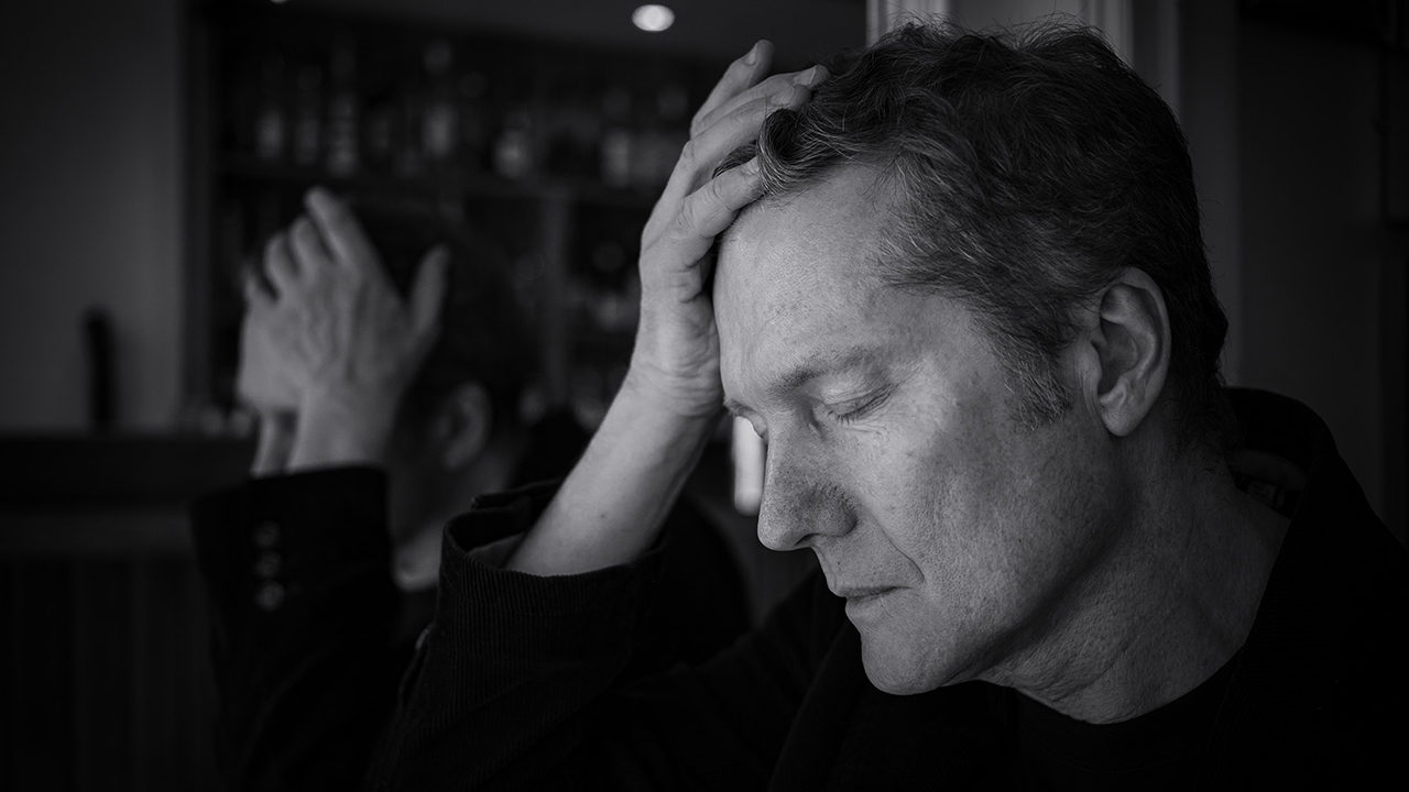 Tim Bowness embraces electro-pop on new single Lost/Not Lost