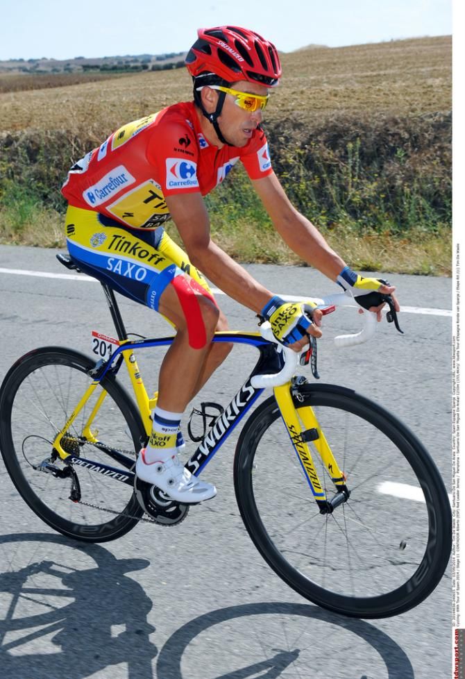 Alberto Contador (Tinkoff-Saxo) in the red jersey