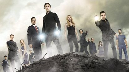 The main cast of Heroes in a promotional image