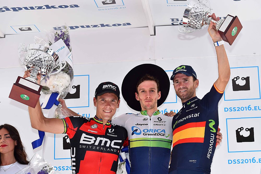 Adam Yates (Orica-GreenEdge) tops the podium at the Clasica San Sebastian