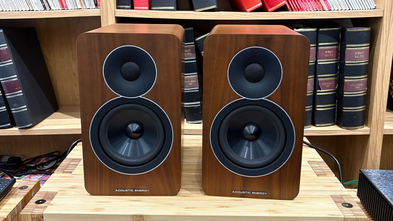 Acoustic Energy AE Active active speakers