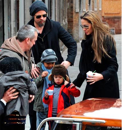 Brad Pitt and Angelina Jolie with children Shiloh, Zahara, Maddox and Pax in Venice