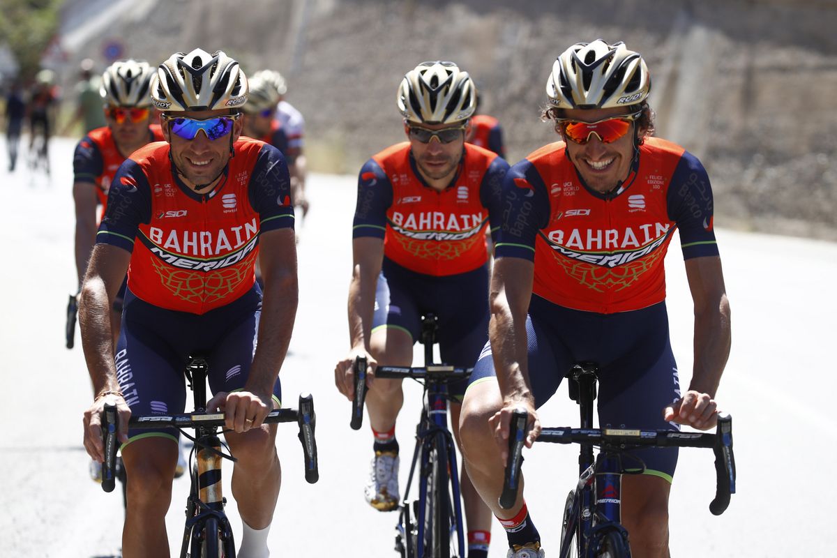 Vincenzo Nibali takes a spin with his Bahrain-Merida teammates