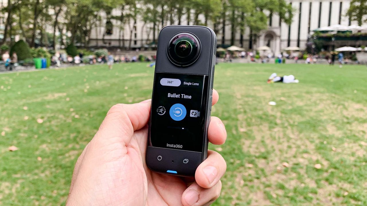 Insta360 X3 display