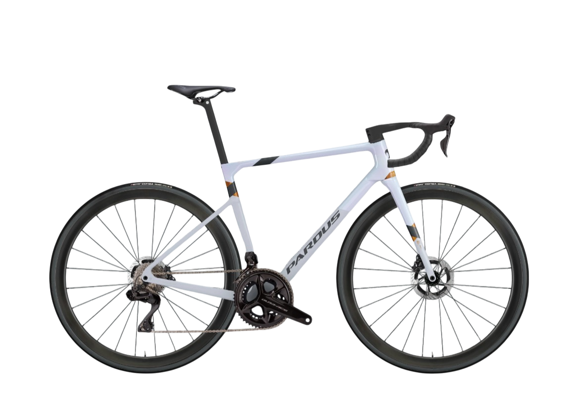 Another Chinese manufacturer arrives in Europe with a 6.7kg race bike and it's half the price of the big brands