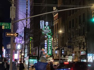 Samsung Galaxy S20 space zoom telephoto lens