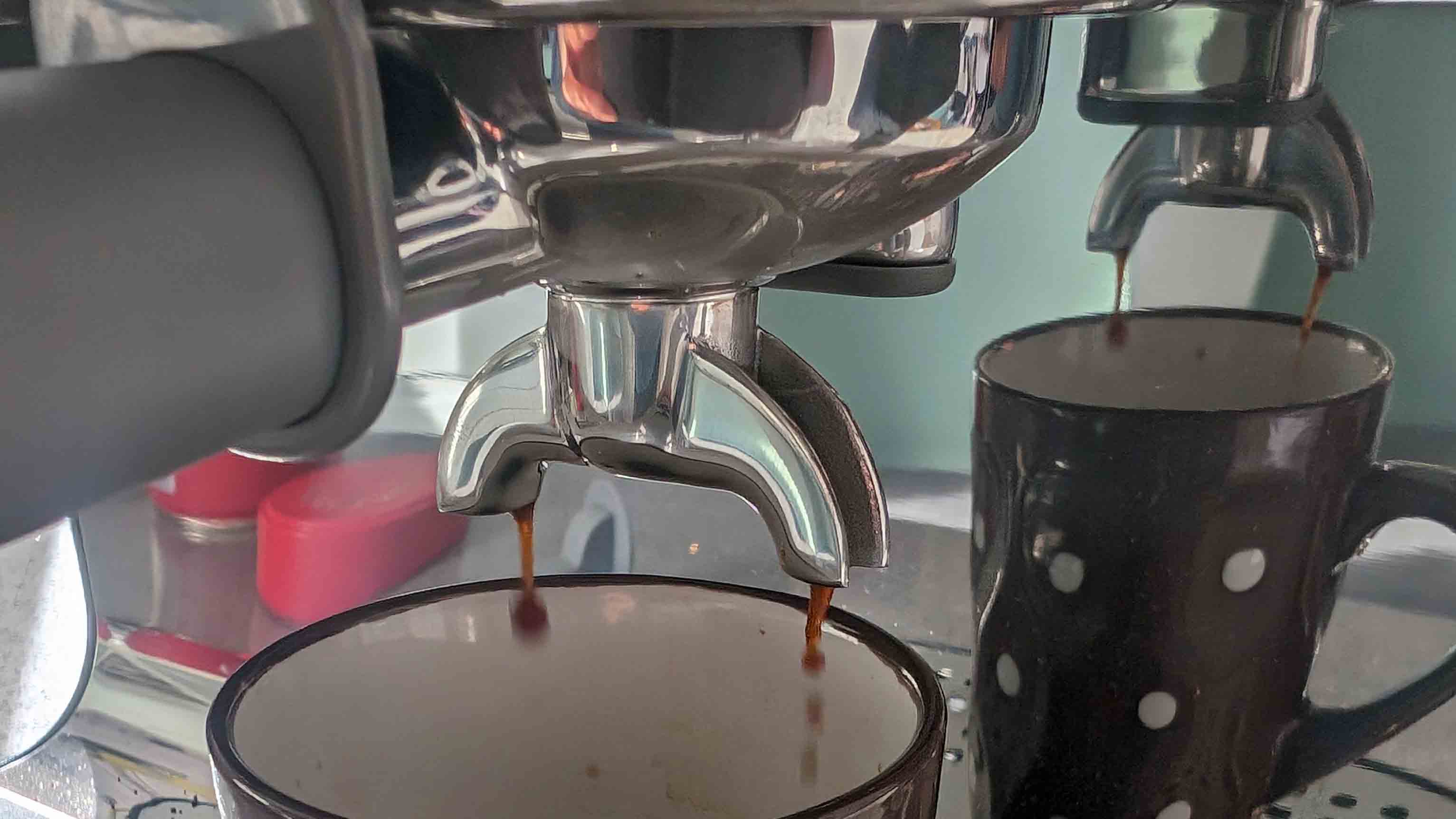 Smeg EGF03 Espresso Machine review