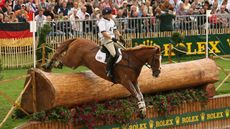 zara-phillips6_56862601_160204481_333645132_595626782.jpg