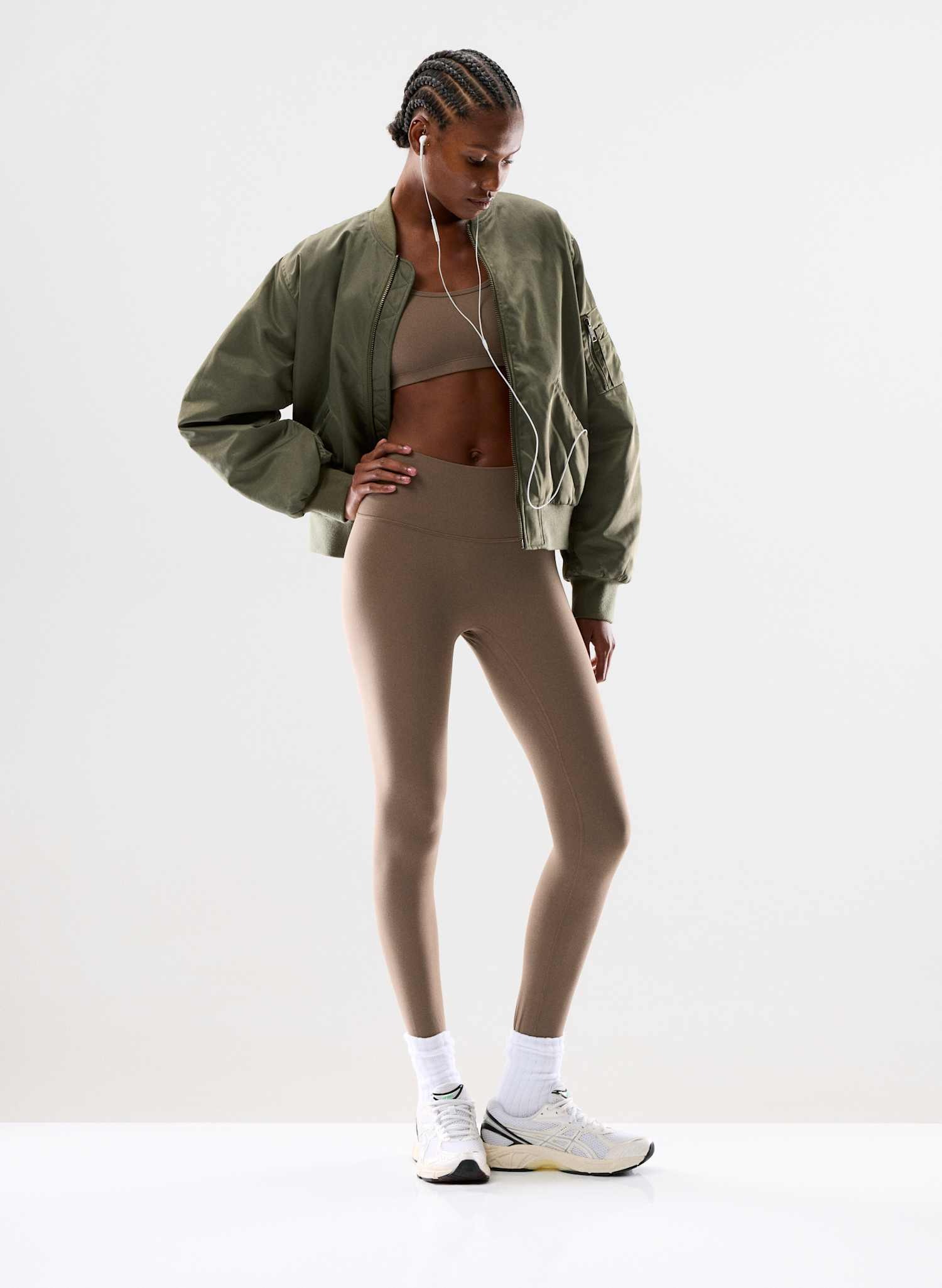 aritzia, BUTTER Cheeky Infinite Hi-Rise 26&amp;rdquo; Legging