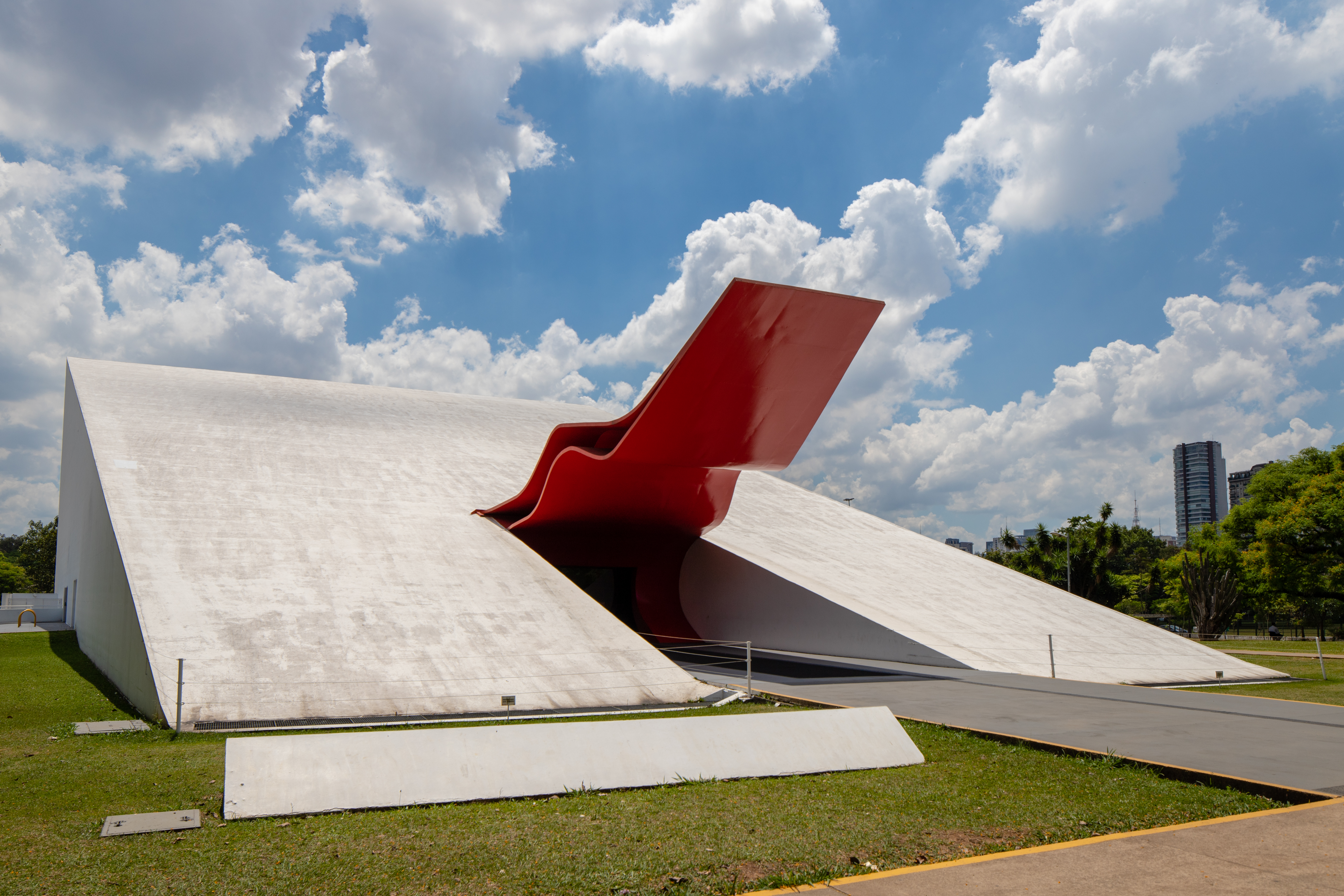 ibirapuera auditorium in sao paulo