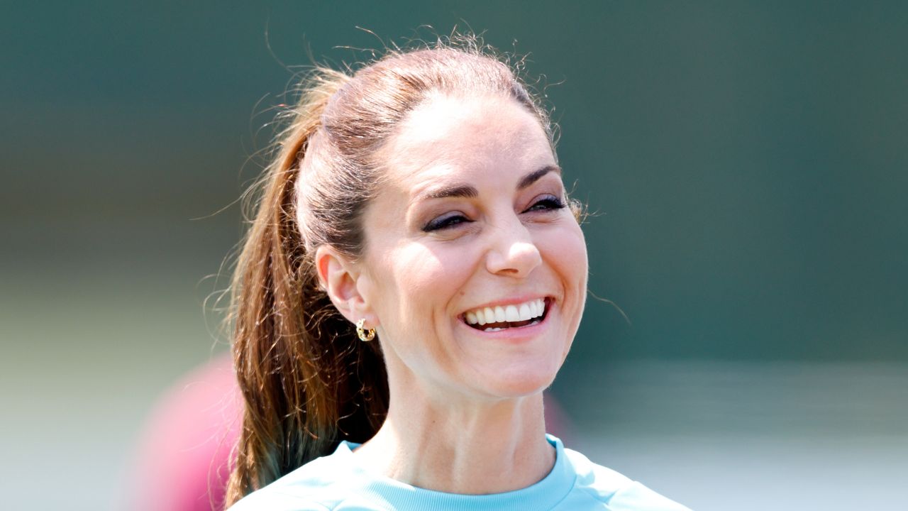 Kate Middleton school run very little make-up