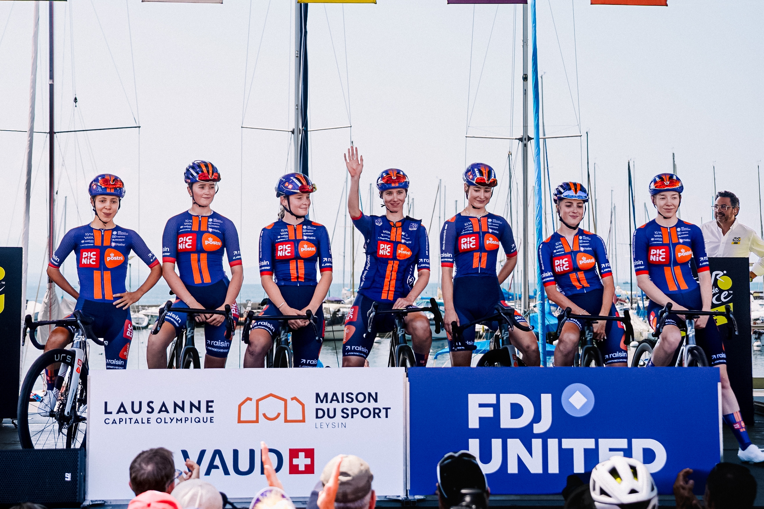 Robyn Clay with her Picnic PostNL team at the Tour de France Femmes presentation in Lausanne