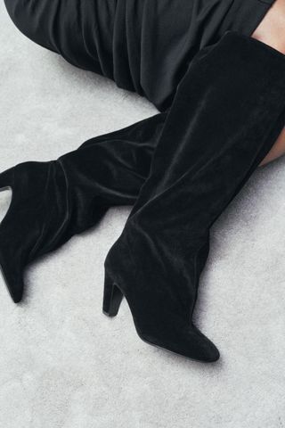 Velvet-Effect Heeled Boots