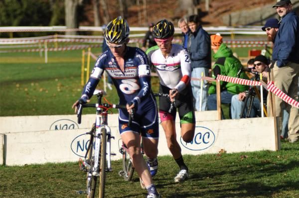 Luke Keough (Champion System p/b Keough Cyclocross) and Luca Damiani (El Gato) are all that remain in the front group.