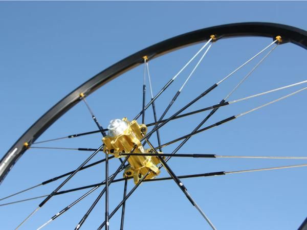 Crankbrothers' Cobalt wheels are now available in a striking black and gold color scheme.