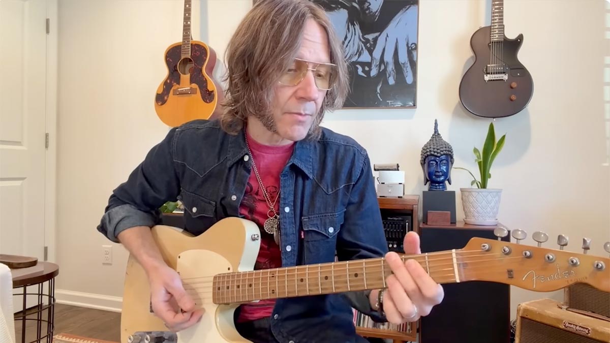 The Blackberry Smoke guitarist pays tribute to the power of the almighty riff in his latest GW lesson