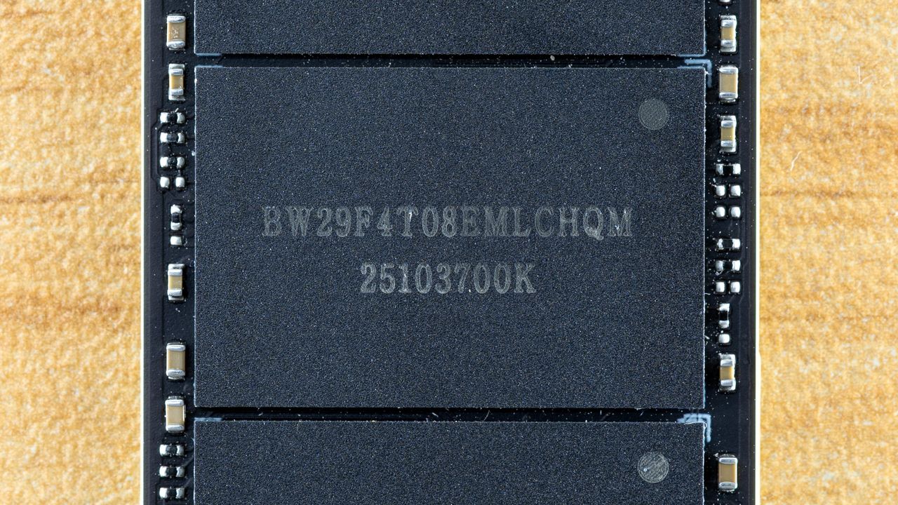 Biwin Black Opal X570 2TB SSD