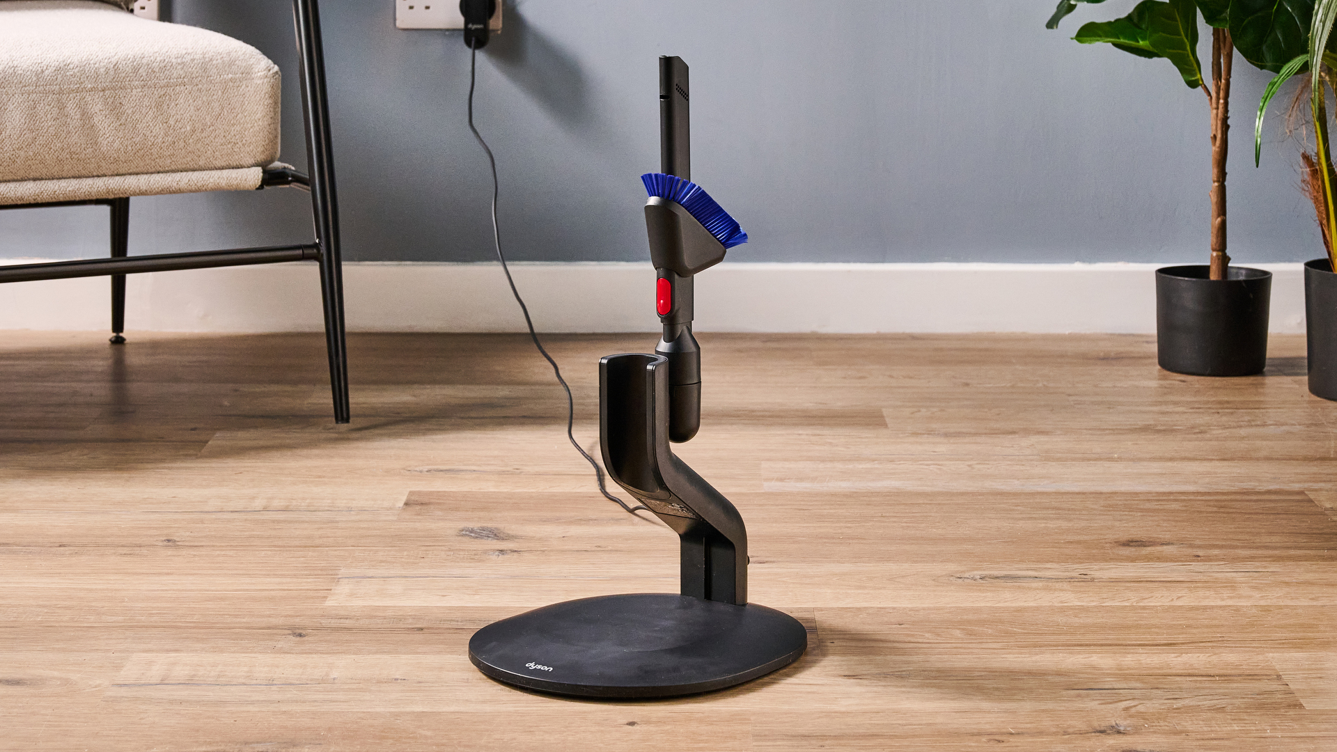 Dyson Pencilvac