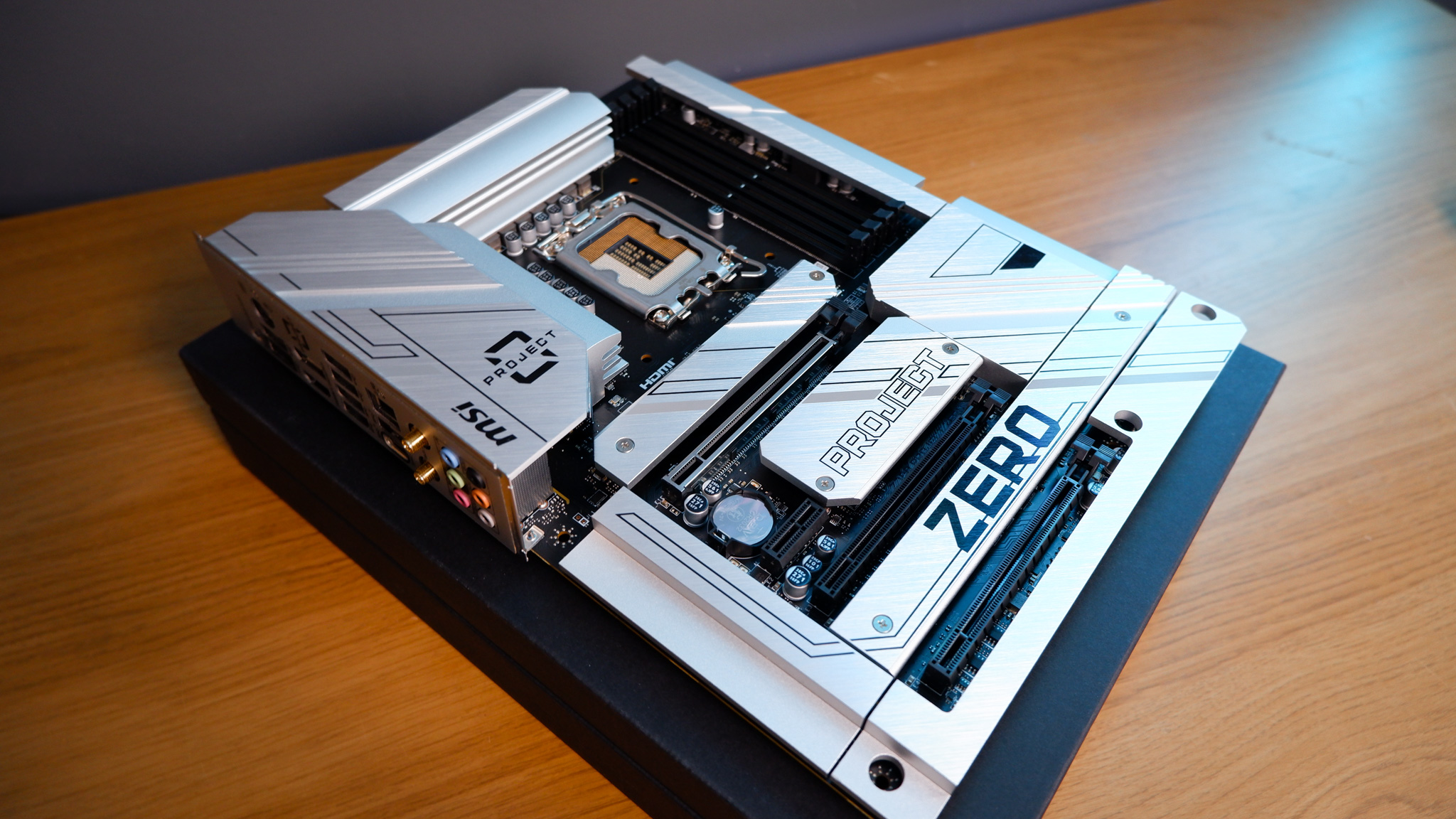 A gaming PC using MSI's Back-Connect 'Project Zero' components to create a nearly cable-free design.